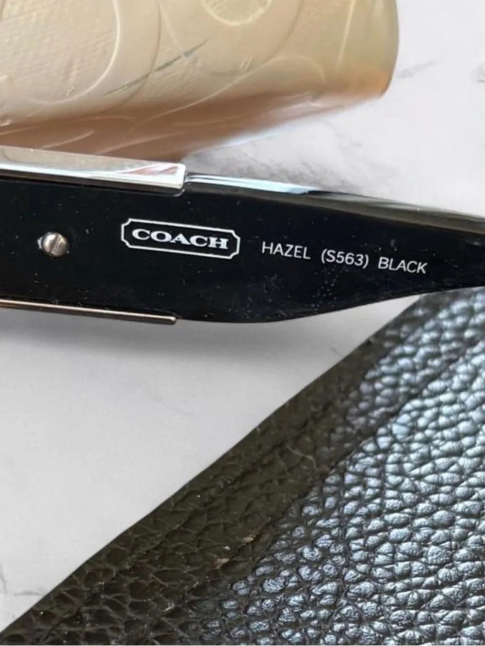 Coach Hazel Sunglasses in Black